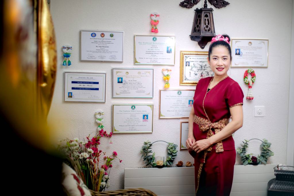 Atipa With Her Diplomas Hattha Thai Massage Basel